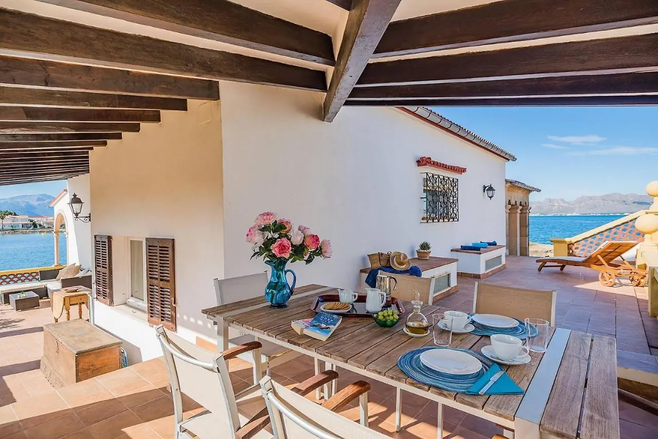 Beachfront Villa Es Clot By Sealand Villas Alcudia   Alcudia (Mallorca)