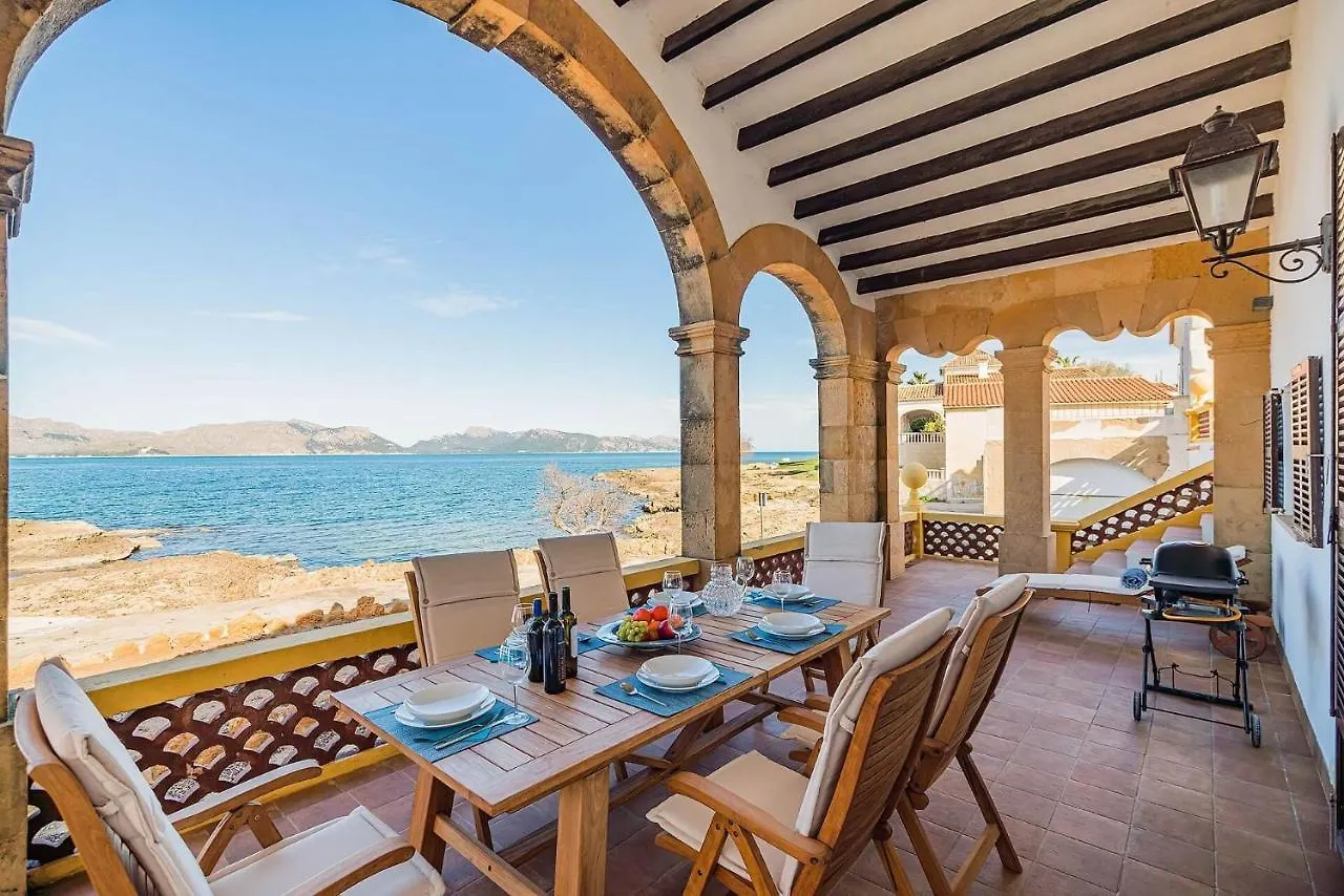Beachfront Villa Es Clot By Sealand Villas Alcudia  Alcudia (Mallorca)