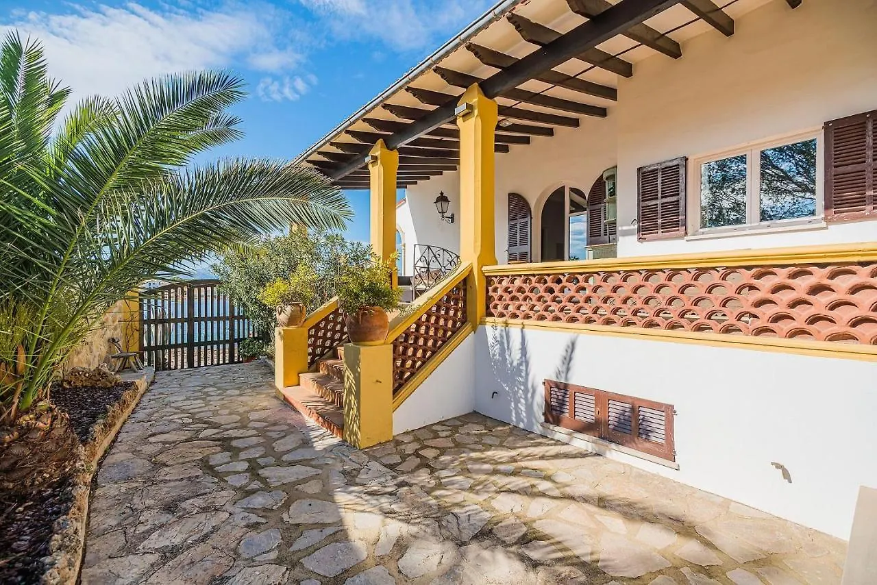 Beachfront Villa Es Clot By Sealand Villas Alcudia