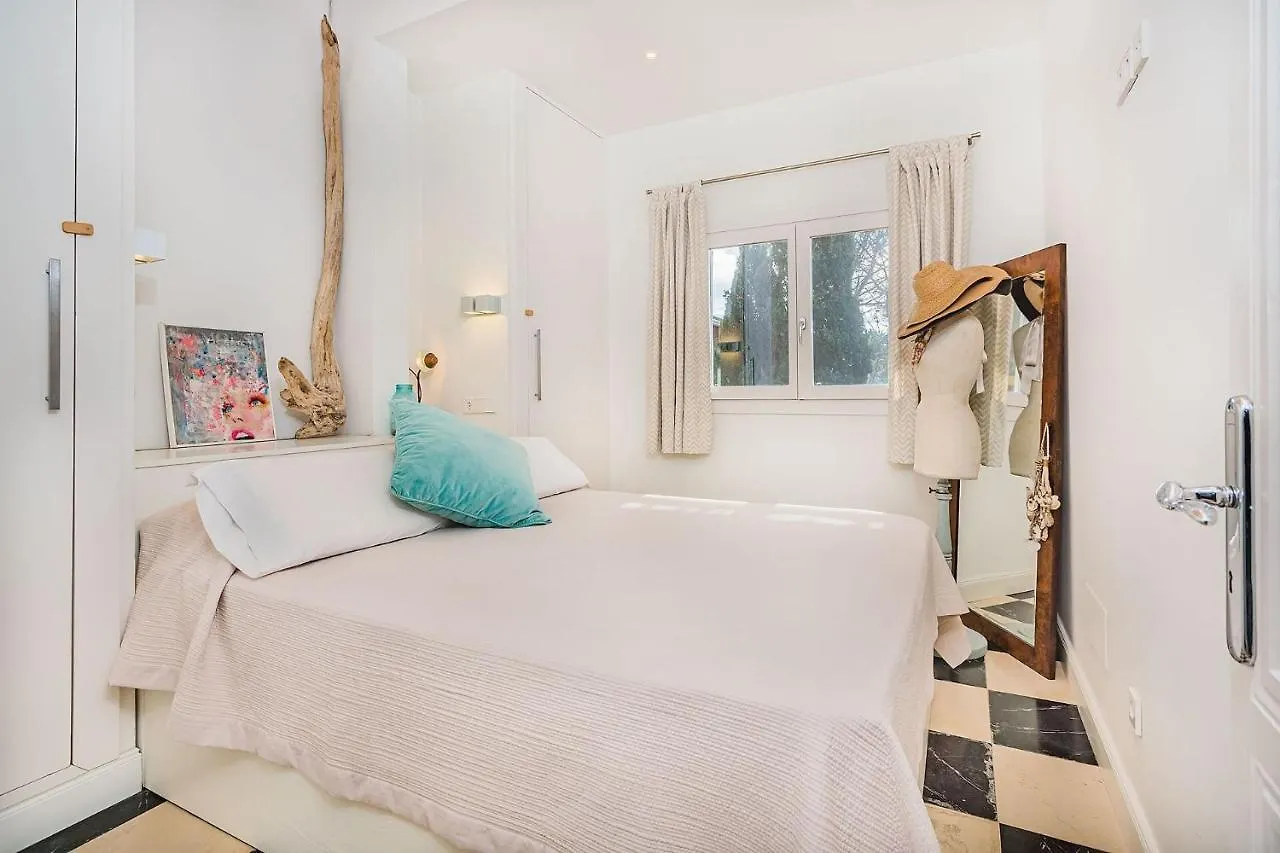 Beachfront Villa Es Clot By Sealand Villas Alcudia