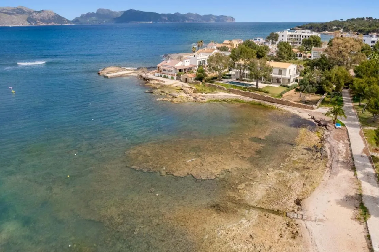 Beachfront Villa Es Clot By Sealand Villas Alcudia
